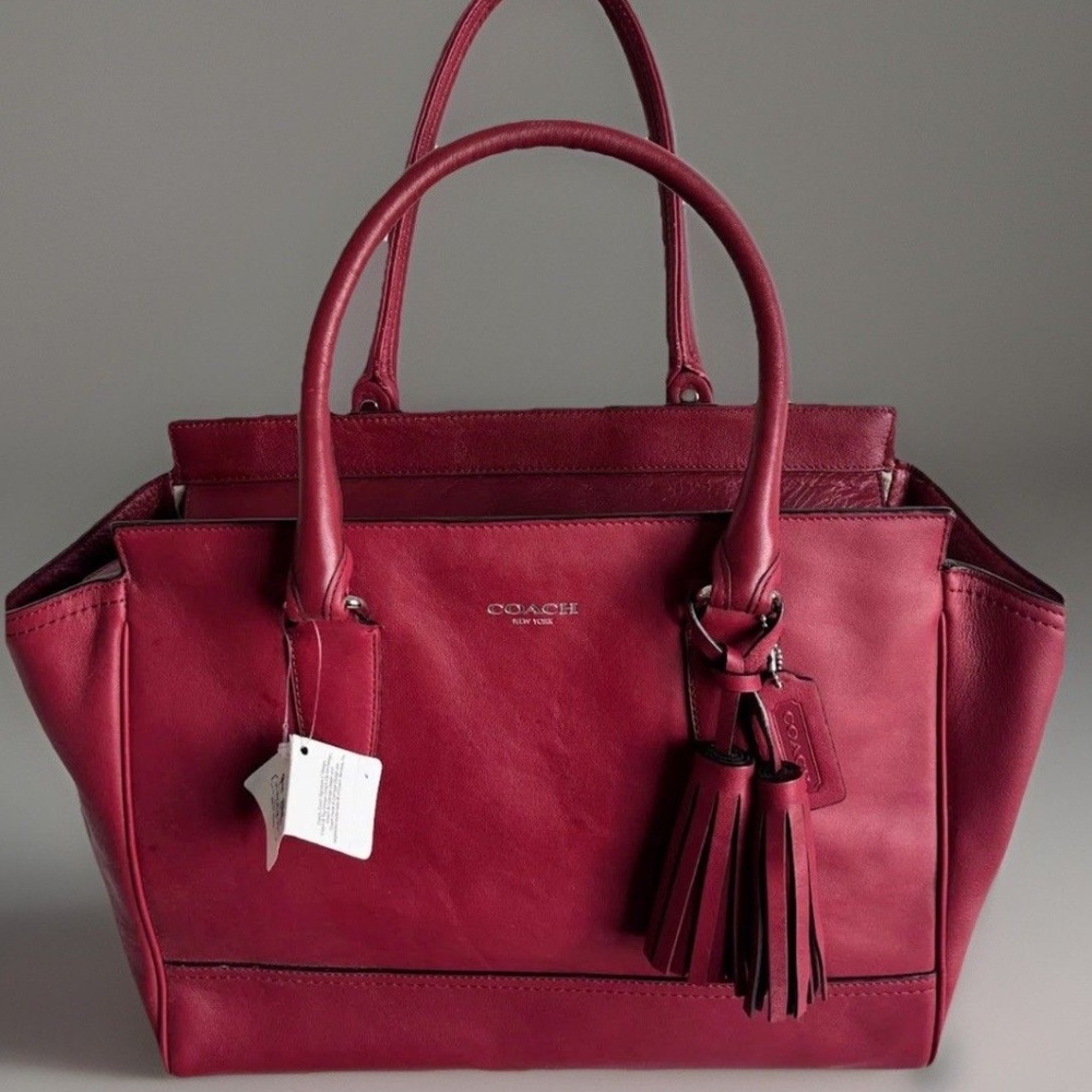 Coach Red Leather City Tote Bag – Classic Style